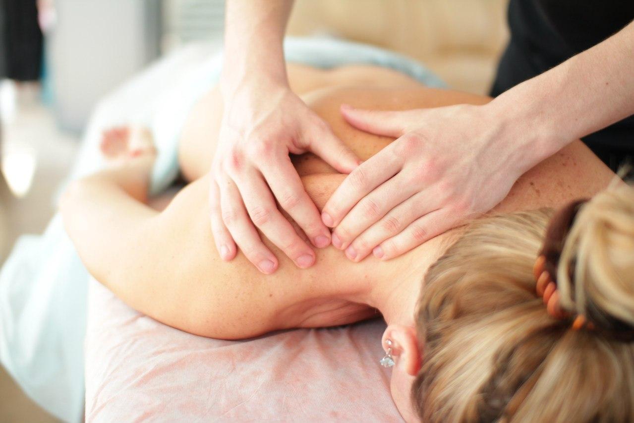 Отдохни и расслабься: преимущества домашнего массажа для твоего тела и разума